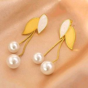 Faux Pearl Decor Earrings